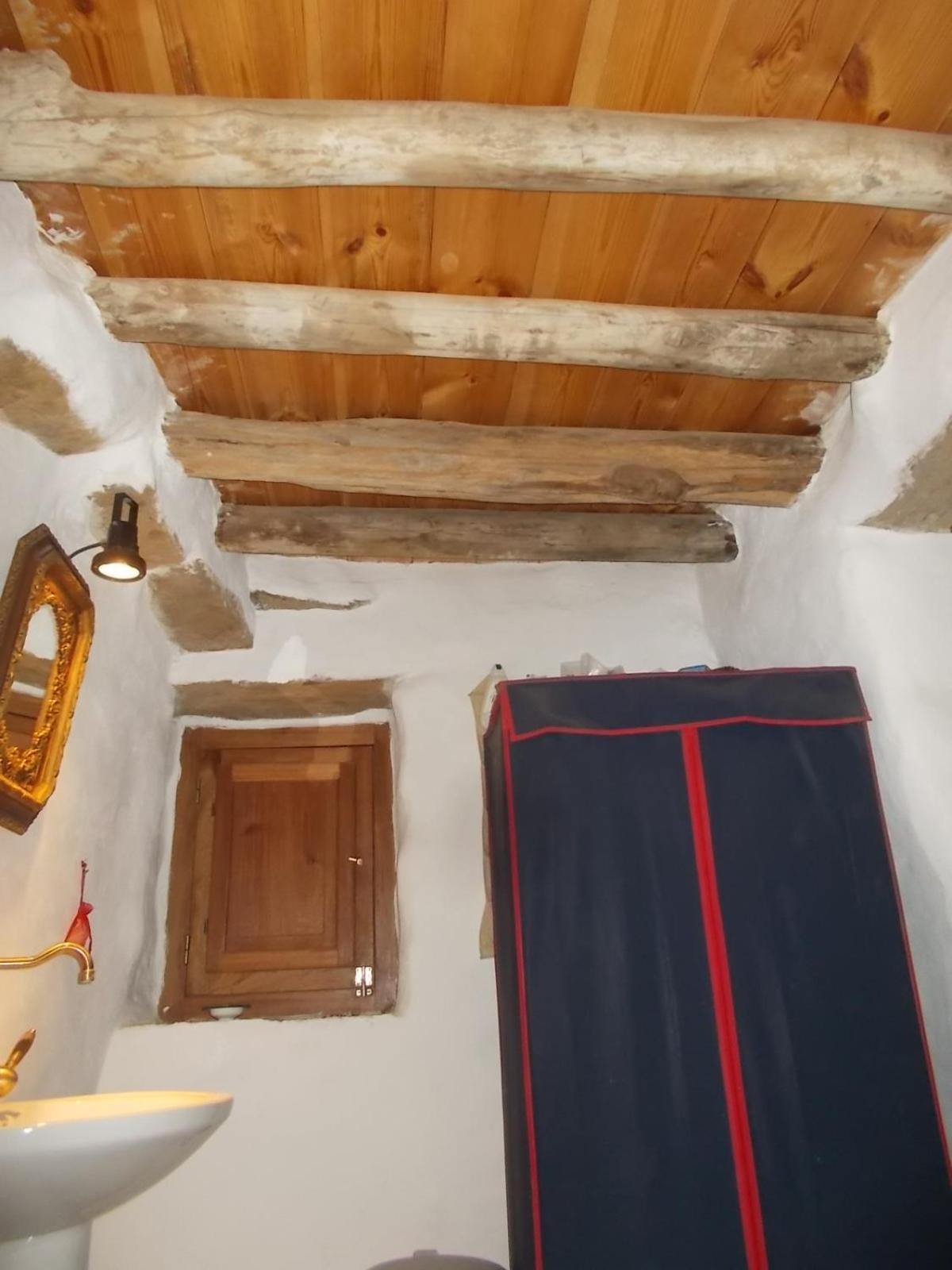 Cyclades Olive Museum'S Guest House Pitrofos エクステリア 写真