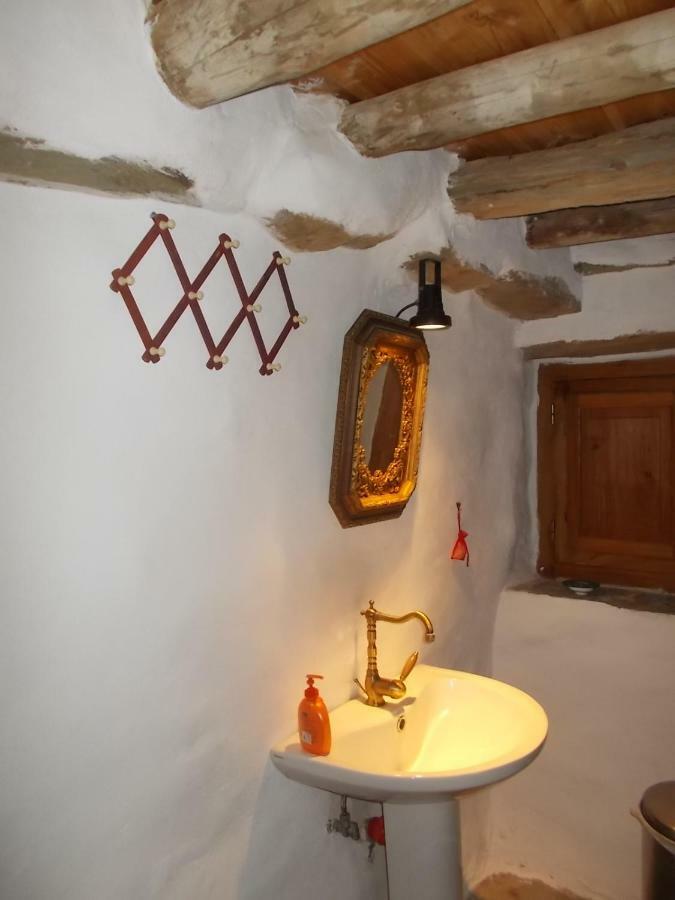 Cyclades Olive Museum'S Guest House Pitrofos エクステリア 写真