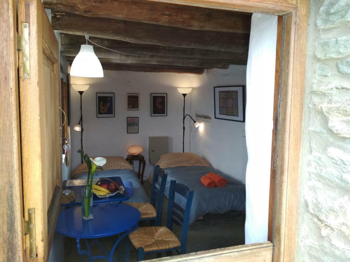 Cyclades Olive Museum'S Guest House Pitrofos エクステリア 写真